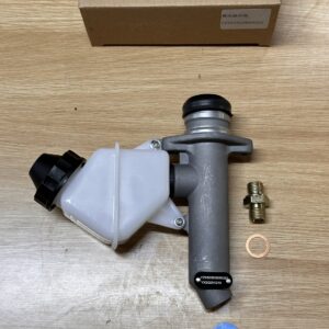 Tổng Côn Trên (Xi Lanh Trợ Lực Côn) NX YZ952523000022